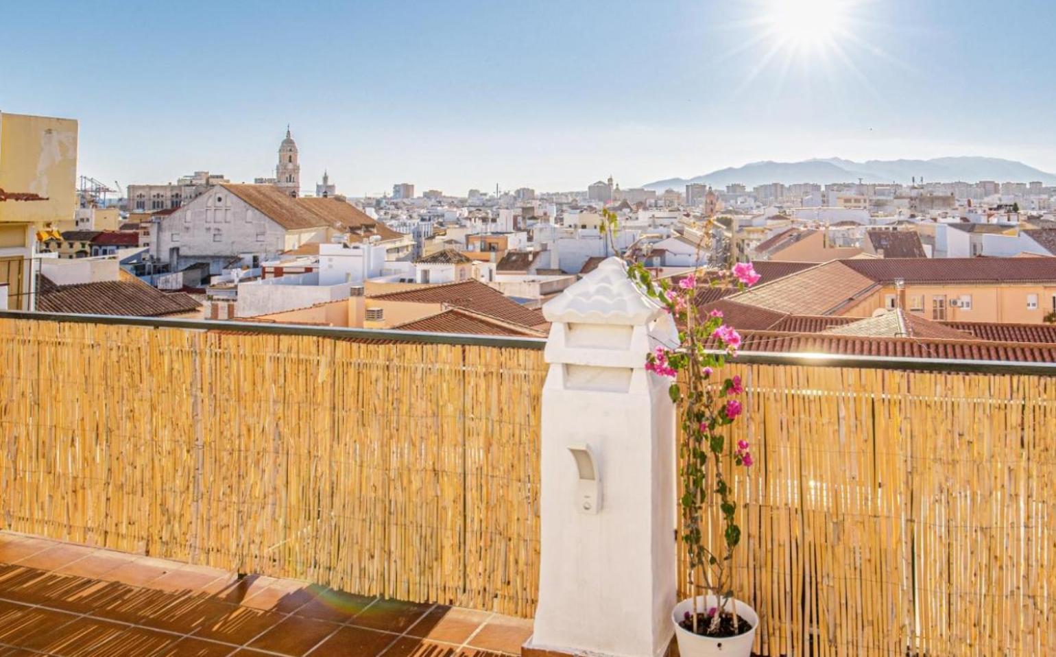 Apartamento Centrico La Merced - Free Parking & Free Gym Malaga Zewnętrze zdjęcie