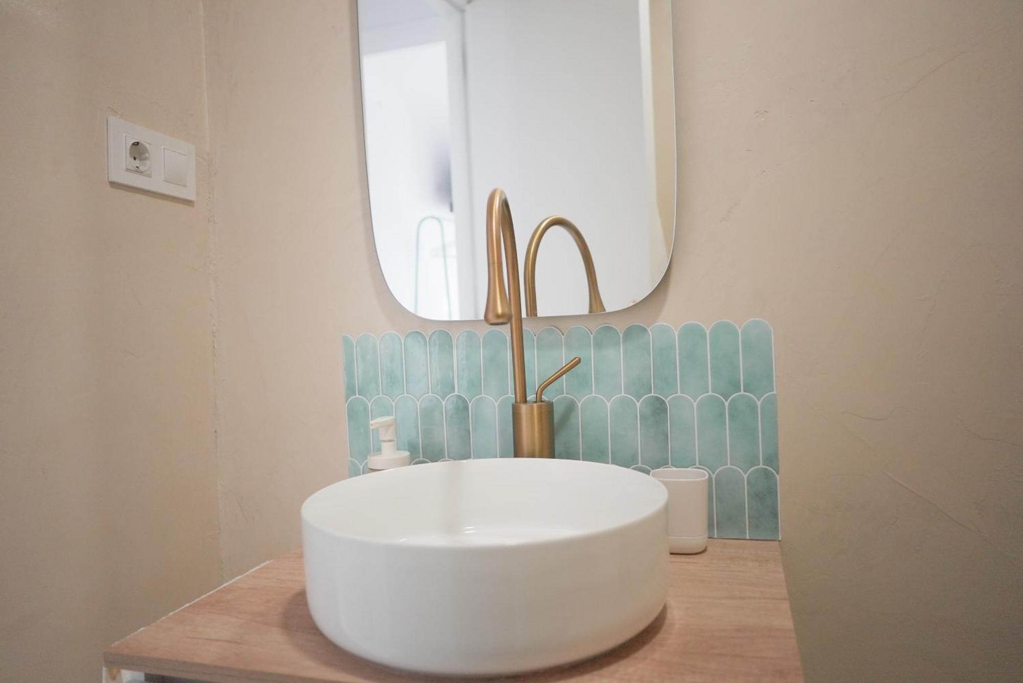 Apartamento Centrico La Merced - Free Parking & Free Gym Malaga Zewnętrze zdjęcie