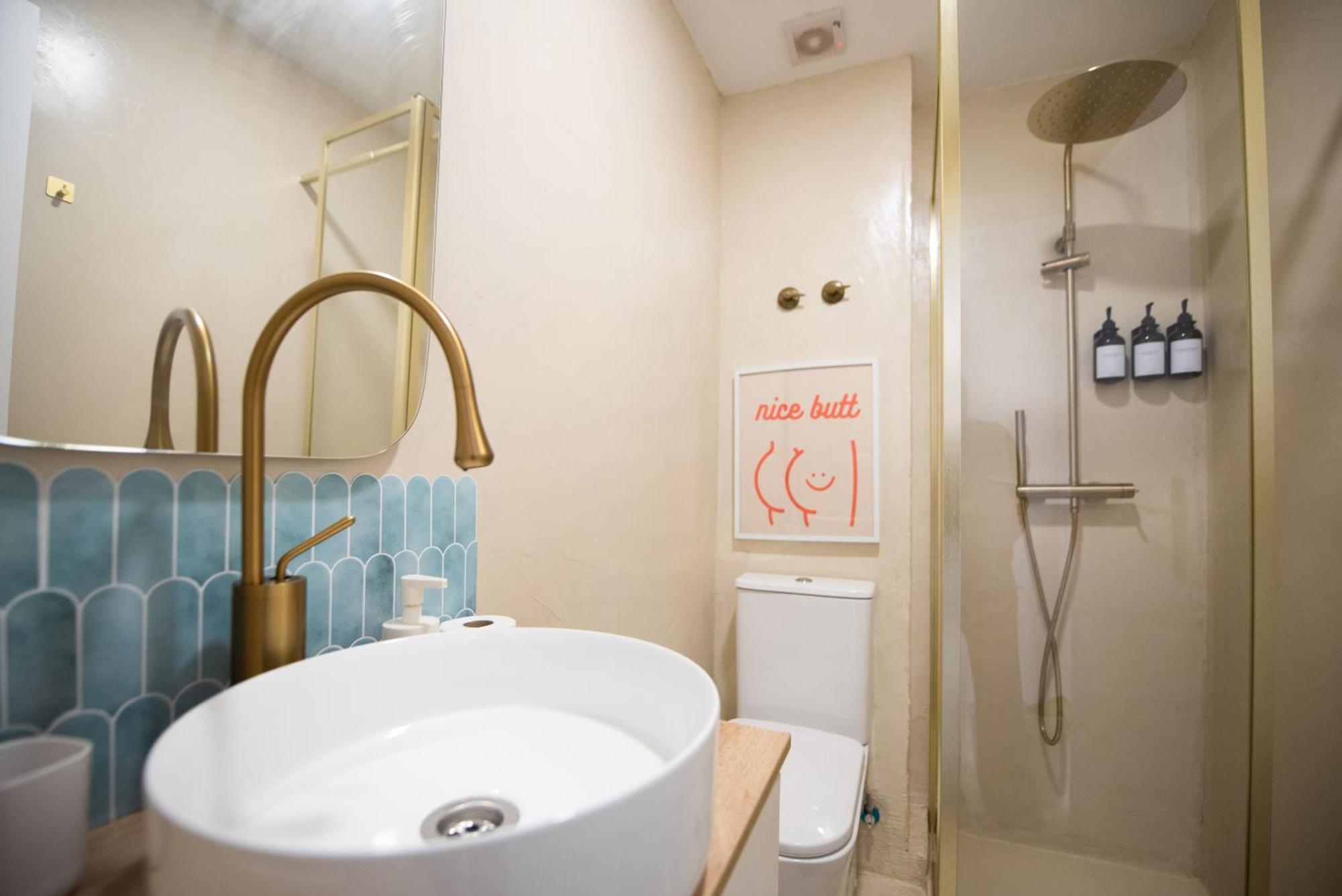 Apartamento Centrico La Merced - Free Parking & Free Gym Malaga Zewnętrze zdjęcie