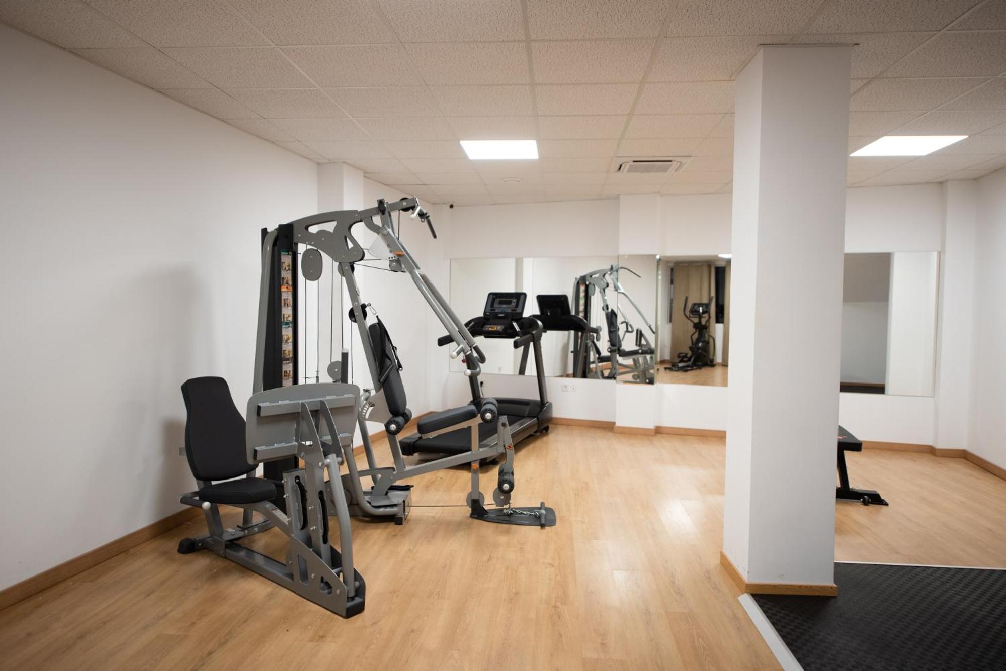 Apartamento Centrico La Merced - Free Parking & Free Gym Malaga Zewnętrze zdjęcie
