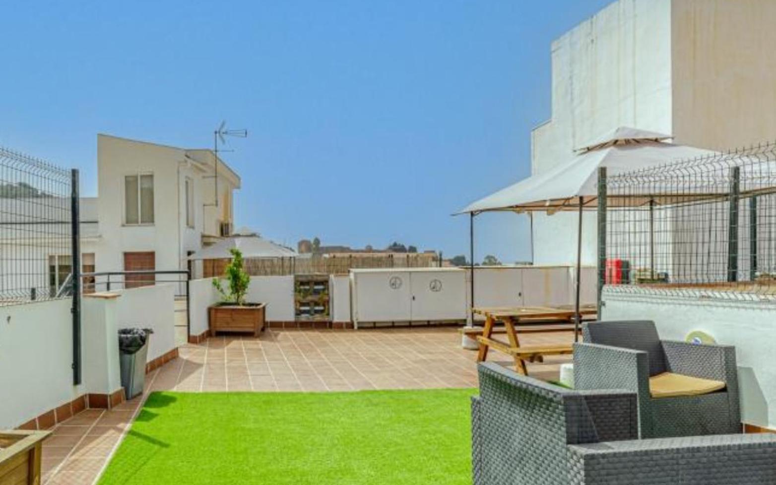 Apartamento Centrico La Merced - Free Parking & Free Gym Malaga Zewnętrze zdjęcie
